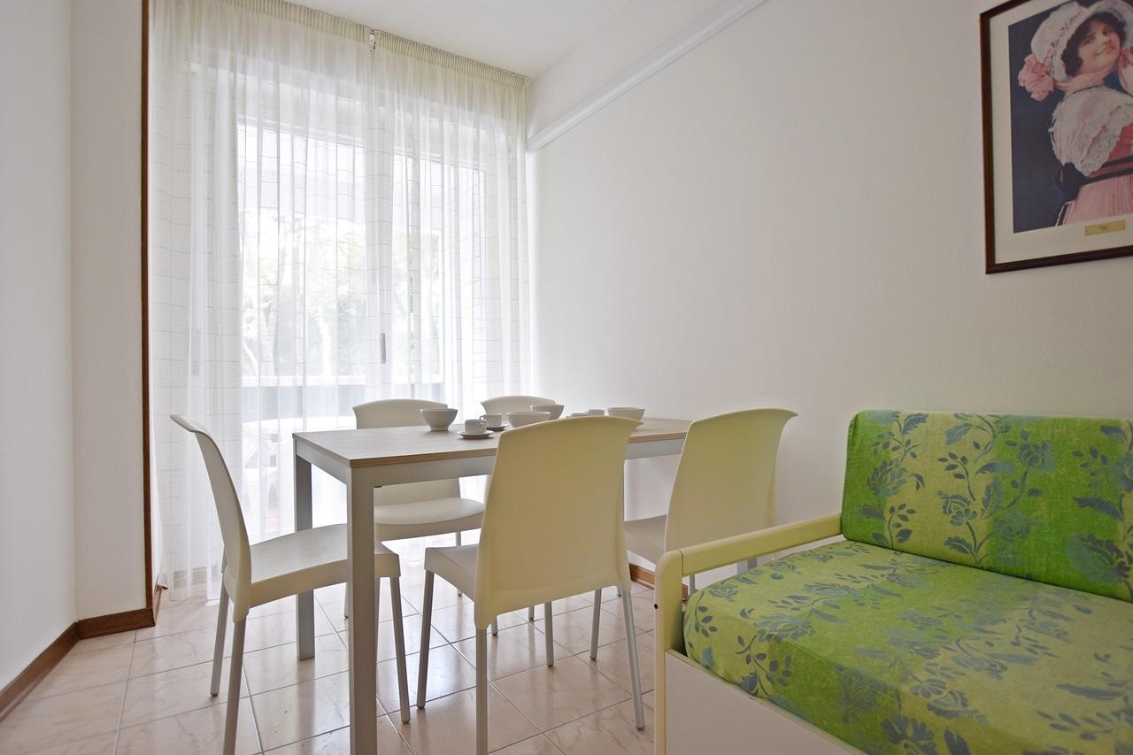 Condominio Luna 1 Lignano Sabbiadoro Exteriör bild